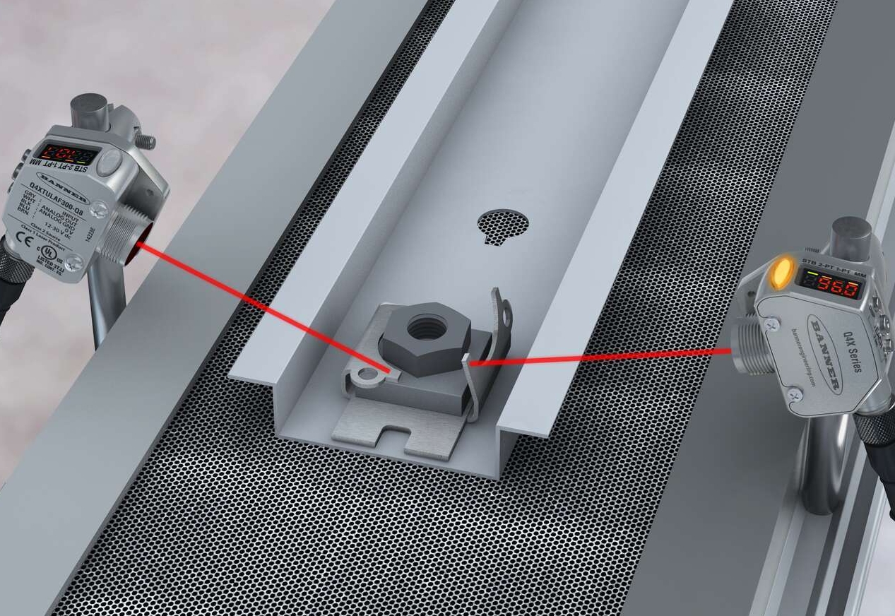 Q4X laser measurement sensors inspect a metal bracket