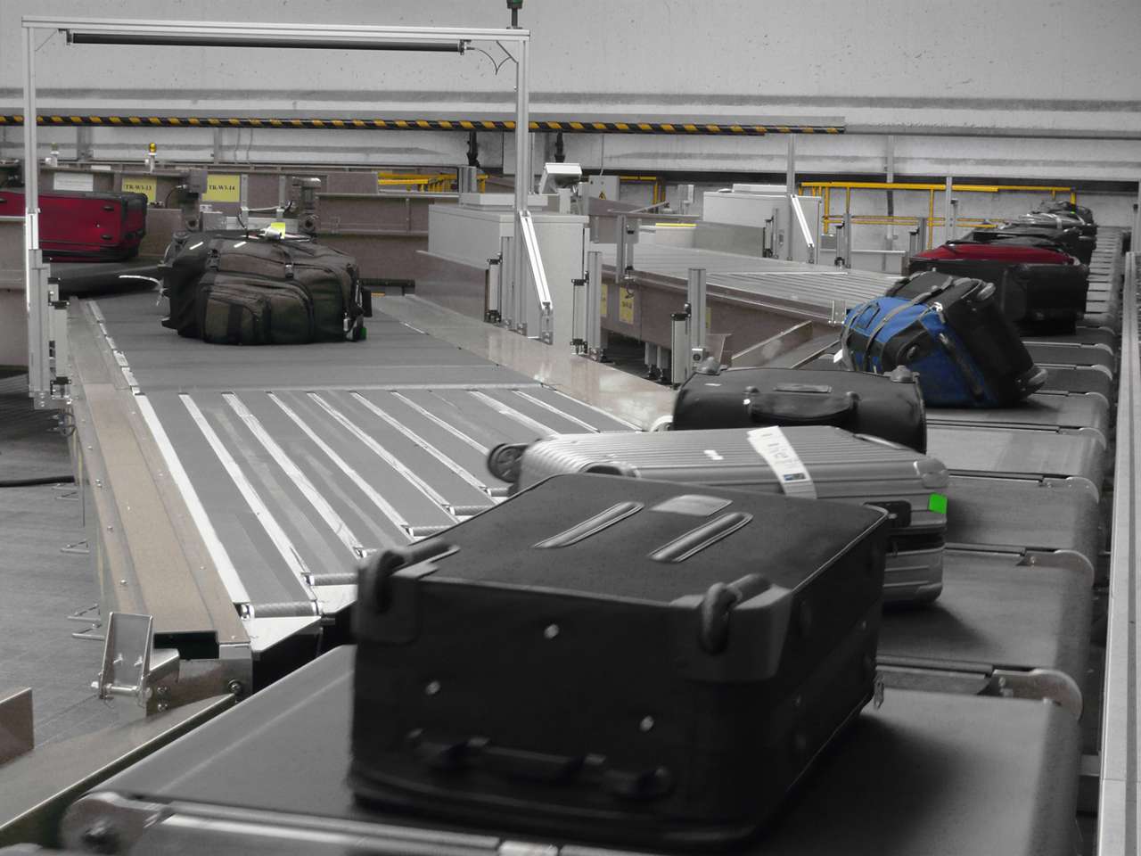 Airport Baggage Conveyor Monitoring