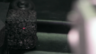 Q4X Black Foam on Black Plastic - Two-Point Teach Tutorial [Video]
